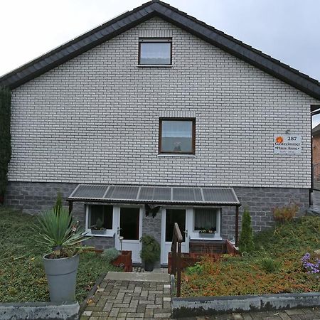 Haus Anne Hotel Neunkirchen  Eksteriør billede
