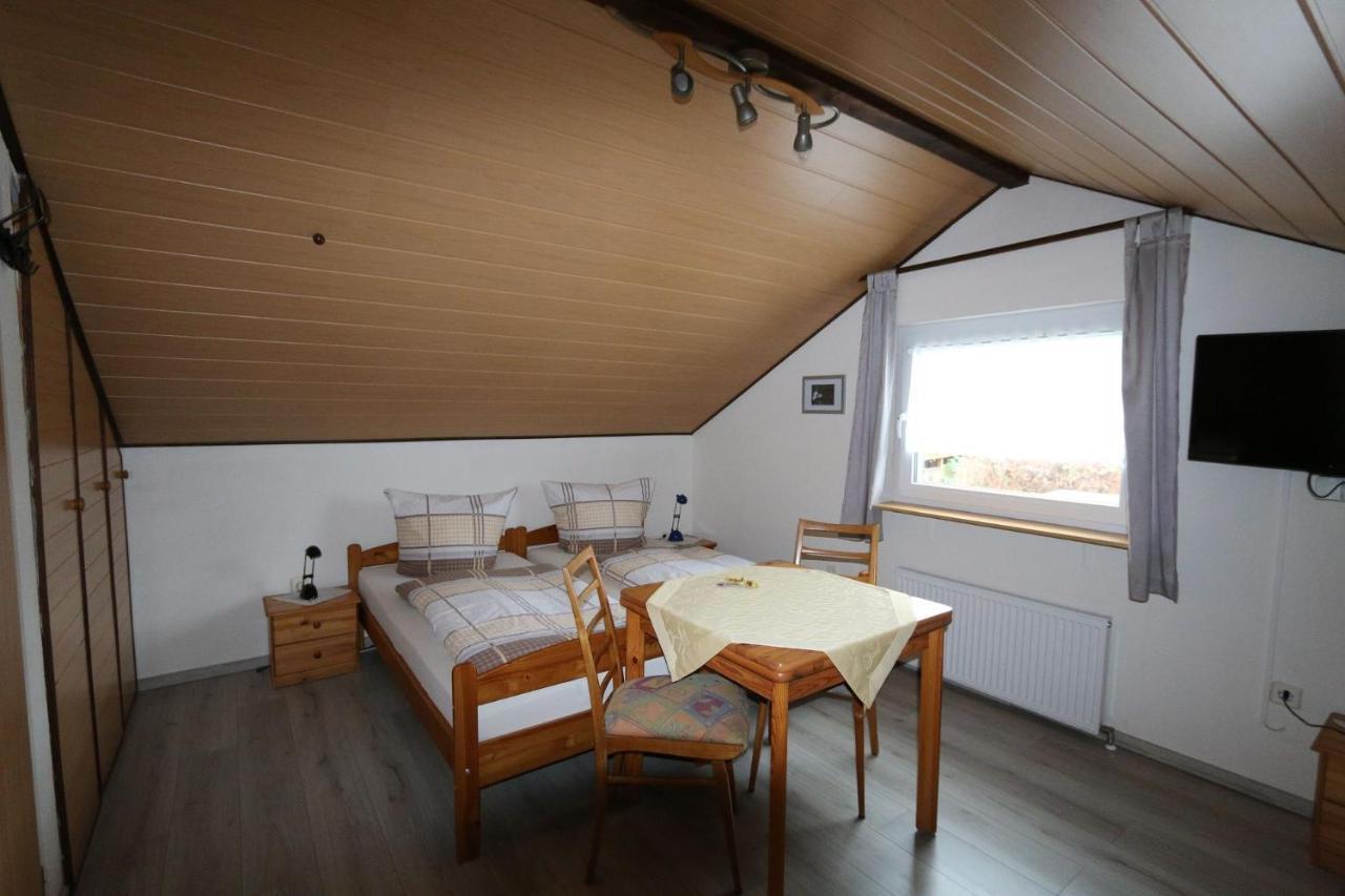 Haus Anne Hotel Neunkirchen  Eksteriør billede