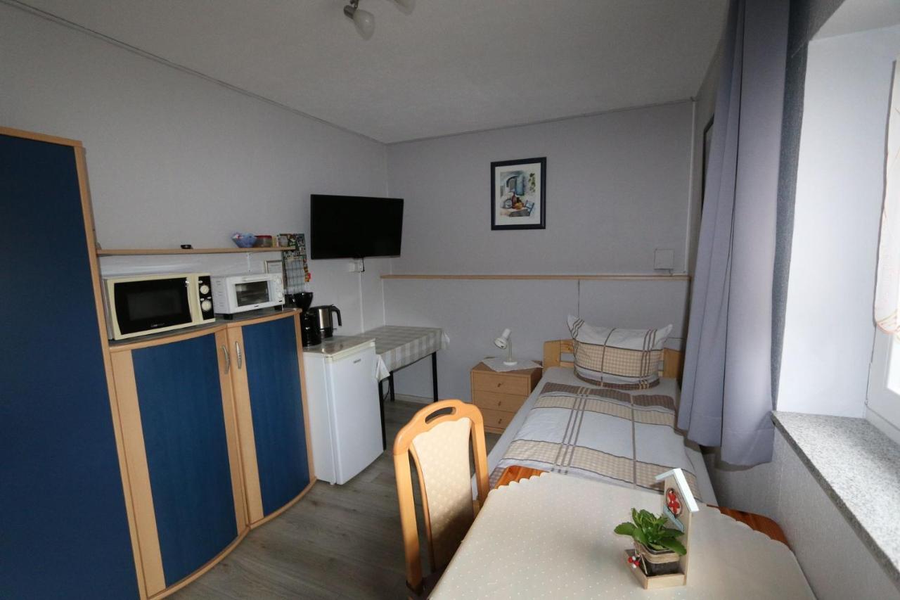 Haus Anne Hotel Neunkirchen  Eksteriør billede